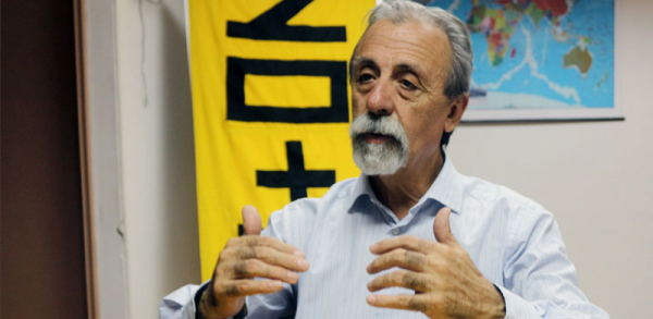 Luis Mesina, do movimento popular chileno NO+AFP: &quot;97% dos chilenos estão condenados a aposentadorias miseráveis&quot;