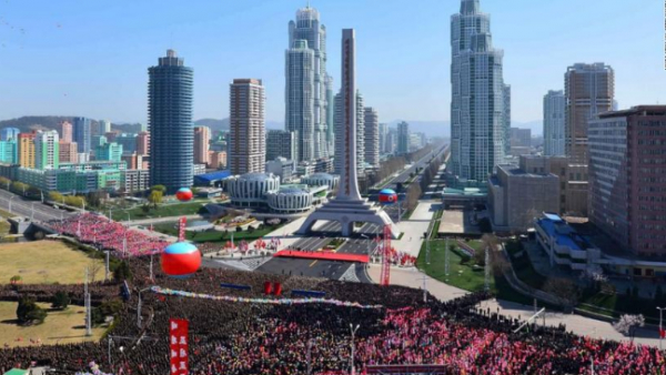 Boom de construção em Pyongyang: Estará a Coreia do Norte a derrotar as sanções?