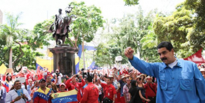 Transformação econômica, derrota da violência e missões vão marcar debate constituinte na Venezuela