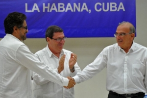 FARC-EP e Governo da Colômbia assinam acordo final de paz