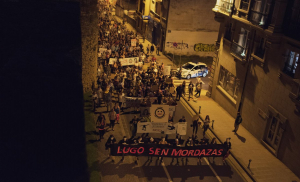 Centenas manifestam-se em defesa dos direitos democráticos e contra a &#039;Ordenança Mordaça&#039; em Lugo