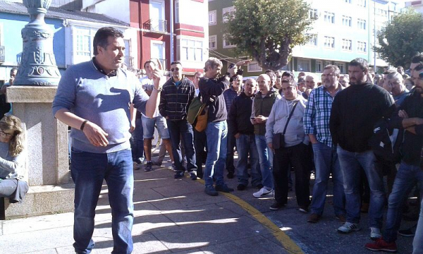 Pessoal da indústria auxiliar acorda maioritariamente continuar a greve indefinida em Ferrol e Fene