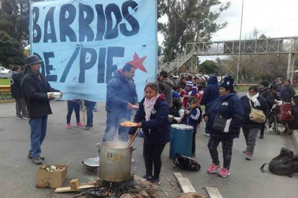 Ondas populares e protesto na Argentina por emergência alimentar