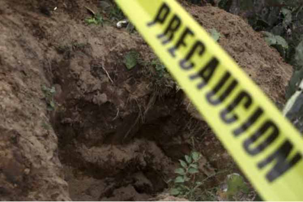 Descobertos pelo menos 25 corpos em fossas clandestinas no México