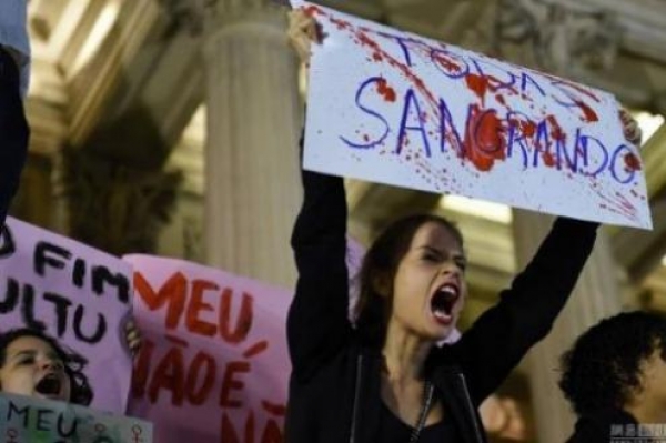Brasil: Violação, ato político