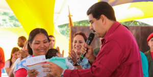 700 mil famílias venezuelanas estão protegidas pela Missão Lares da Pátria