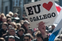 Liça polo 17 de maio: "Continuamos luitando por umha Galiza em galego"