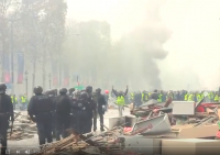 A mobilização dos "coletes amarelos" – nova etapa das lutas em França