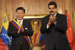 China se opõe a declarações dos EUA e sai em defesa da Venezuela