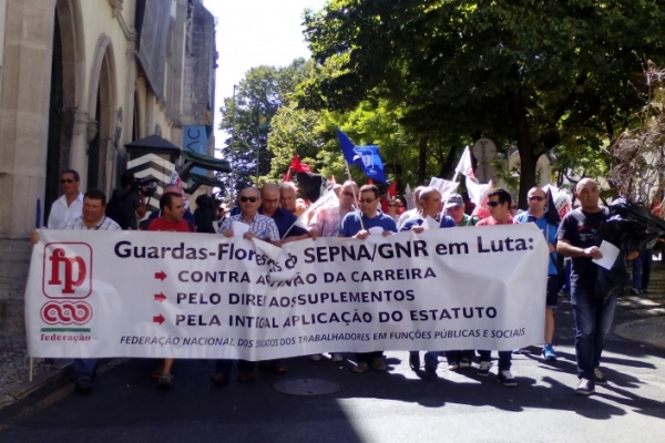 Guardas-florestais protestam nas ruas de Lisboa