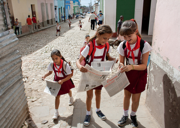 Meninas em Cuba