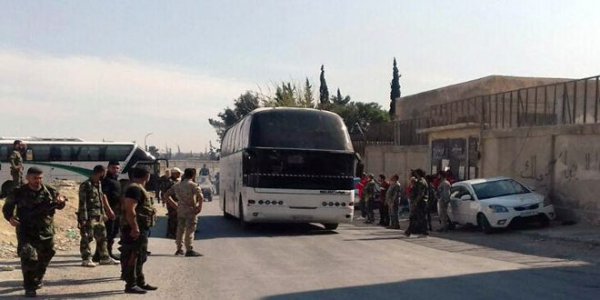 Terroristas já estão sendo evacuados da localidade de Douma, última a ser liberta pelo exército sírio