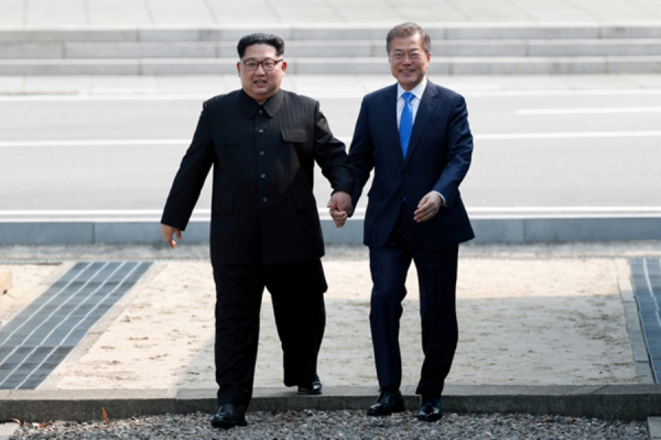 Imprensa norte-coreana classifica como &#039;histórica&#039; reunião entre líderes