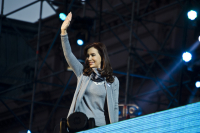 Eleita senadora, Cristina Kirchner diz que sua frente política emerge como 'principal força de oposição' na Argentina