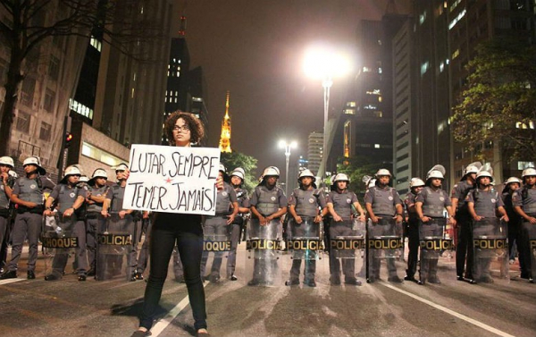 Ofensiva Imperialista Mundial e Golpe Institucional no Brasil