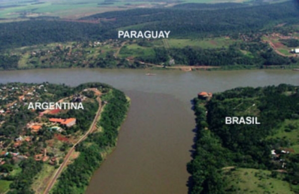 Estados Unidos pretendem instalar uma base militar na fronteira da Argentina com o Brasil e o Paraguai