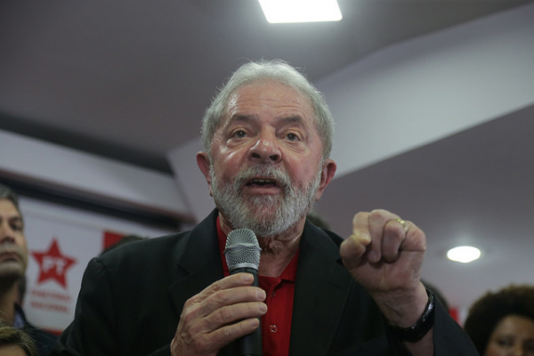 Para o sociólogo estadunidense, a prisão de Lula poderia mudar a correlação de forças em toda a América Latina